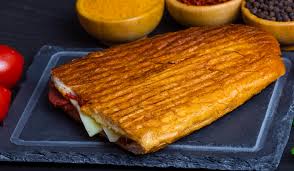 Peynirli Domatesli Tost